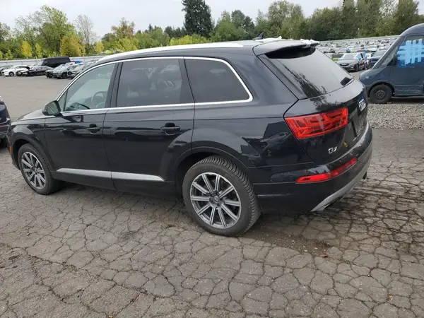 WA1LAAF75HD048502 2017 AUDI Q7 - Image 2