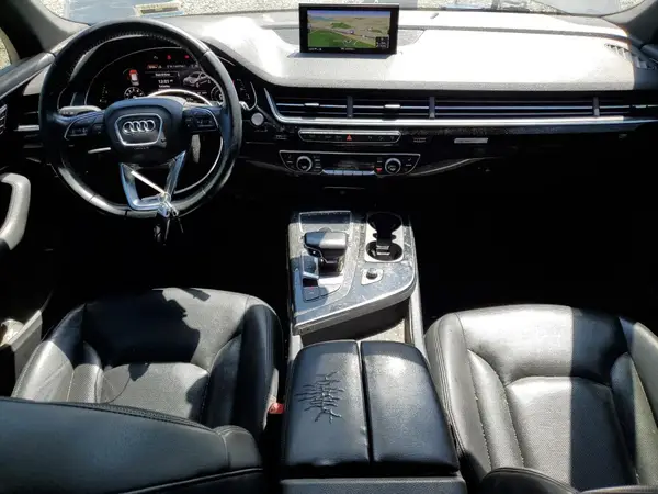 WA1LAAF75HD048662 2017 AUDI Q7 - Image 8
