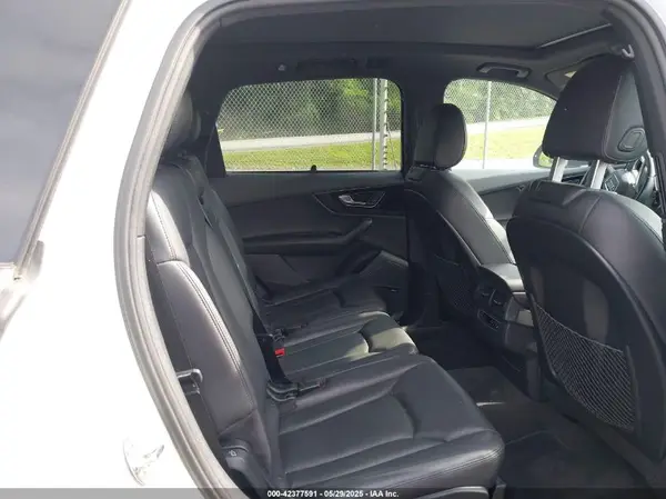 WA1LAAF75HD049780 2017 AUDI Q7 - Image 8