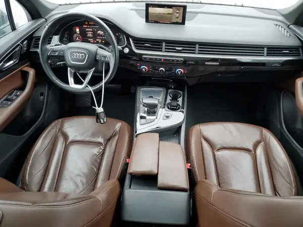 WA1LAAF75HD055563 2017 AUDI Q7 - Image 8