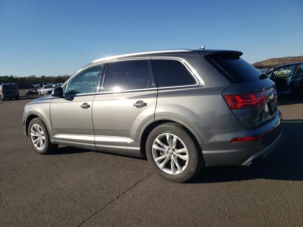 WA1LAAF75HD058513 2017 AUDI Q7 - Image 2