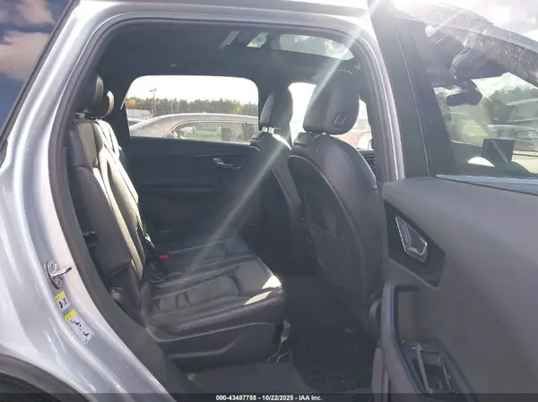 WA1LAAF75HD058799 2017 AUDI Q7 - Image 8