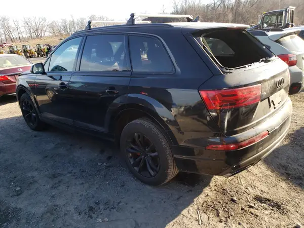 WA1LAAF75JD001525 2018 AUDI Q7 - Image 2