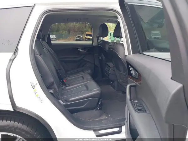 WA1LAAF75JD005185 2018 AUDI Q7 - Image 8