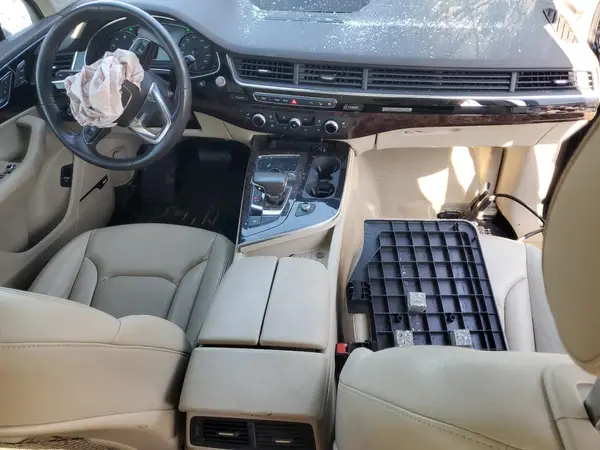 WA1LAAF75JD032628 2018 AUDI Q7 - Image 8