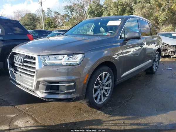 WA1LAAF75JD033987 2018 AUDI Q7 - Image 2