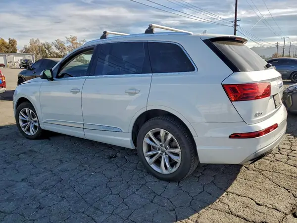 WA1LAAF75JD036162 2018 AUDI Q7 - Image 2