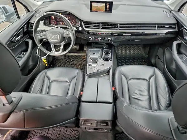 WA1LAAF75JD039546 2018 AUDI Q7 - Image 8