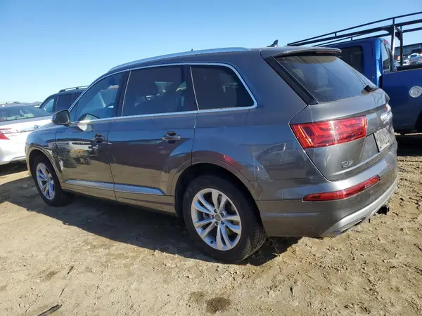 WA1LAAF75JD040762 2018 AUDI Q7 - Image 2