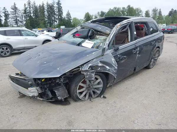 WA1LAAF75JD052121 2018 AUDI Q7 - Image 2