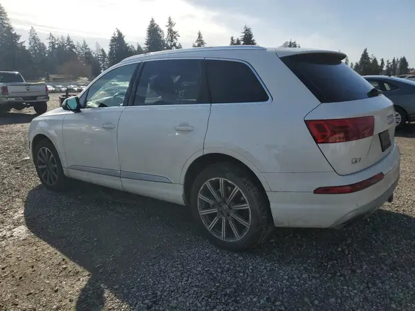 WA1LAAF75JD052202 2018 AUDI Q7 - Image 2