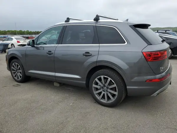 WA1LAAF75KD006144 2019 AUDI Q7 - Image 2
