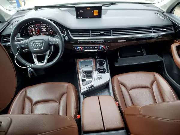 WA1LAAF75KD007651 2019 AUDI Q7 - Image 8