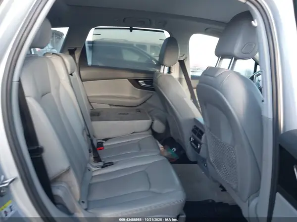 WA1LAAF75KD009903 2019 AUDI Q7 - Image 8