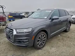 WA1LAAF75KD010873 2019 AUDI Q7
