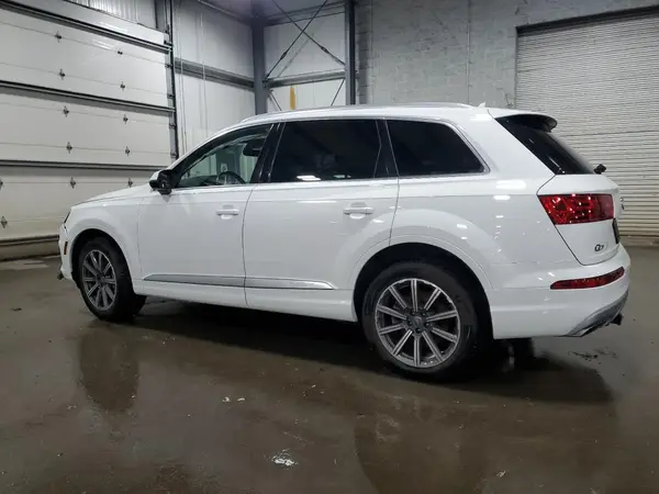WA1LAAF75KD041573 2019 AUDI Q7 - Image 2