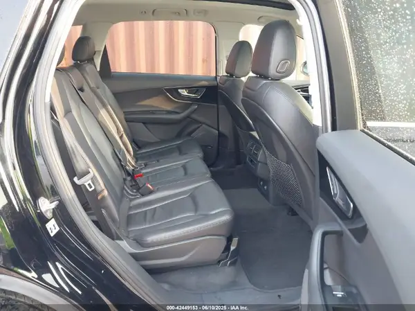 WA1LAAF75KD043808 2019 AUDI Q7 - Image 8