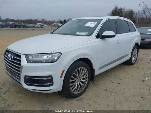 WA1LAAF76HD000328 2017 AUDI Q7 - Image 2