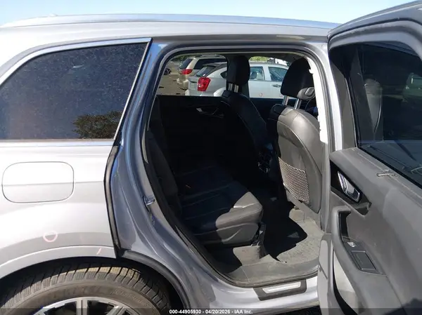 WA1LAAF76HD000507 2017 AUDI Q7 - Image 8