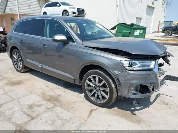 WA1LAAF76HD002032 2017 AUDI Q7 - Image 1