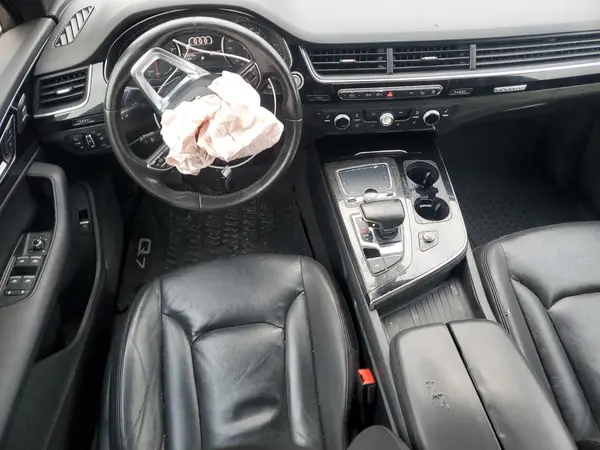 WA1LAAF76HD007795 2017 AUDI Q7 - Image 8