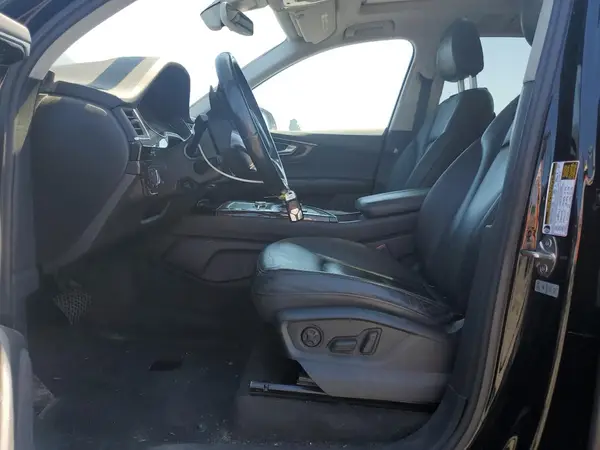 2017 AUDI Q7 auction photo 7