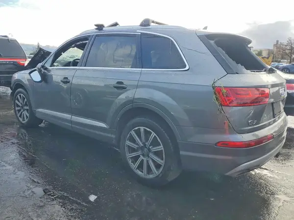 WA1LAAF76HD016125 2017 AUDI Q7 - Image 2