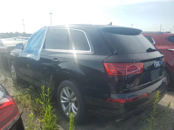 WA1LAAF76HD017095 2017 AUDI Q7 - Image 2