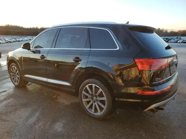 WA1LAAF76HD017940 2017 AUDI Q7 - Image 2