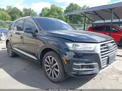 WA1LAAF76HD018120 2017 AUDI Q7
