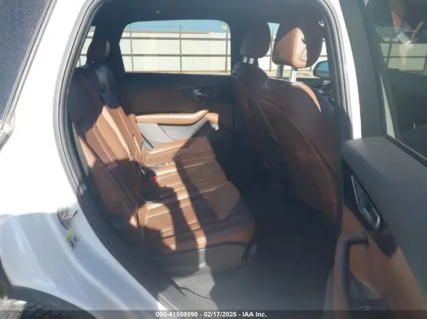 WA1LAAF76HD021311 2017 AUDI Q7 - Image 8
