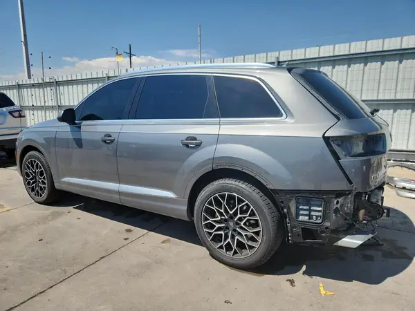WA1LAAF76HD024208 2017 AUDI Q7 - Image 2
