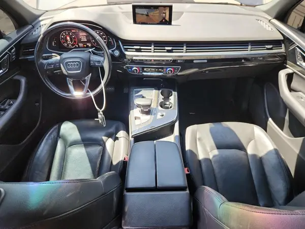 WA1LAAF76HD024208 2017 AUDI Q7 - Image 8