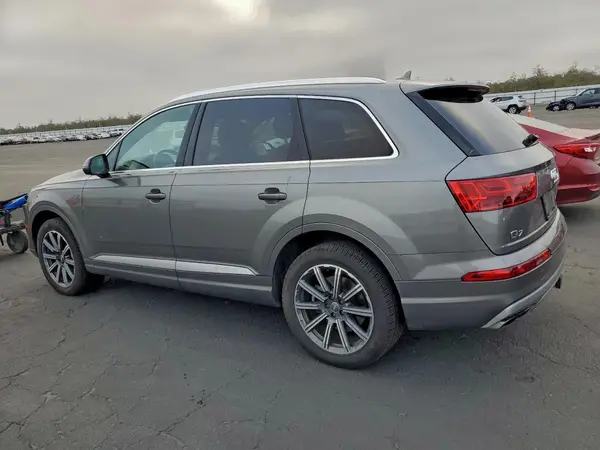 WA1LAAF76HD024533 2017 AUDI Q7 - Image 2