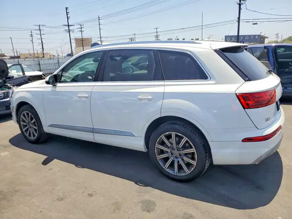 WA1LAAF76HD025889 2017 AUDI Q7 - Image 2