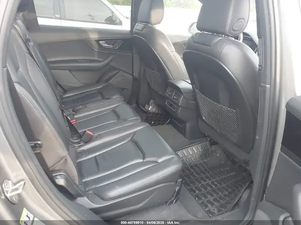 WA1LAAF76HD027349 2017 AUDI Q7 - Image 8