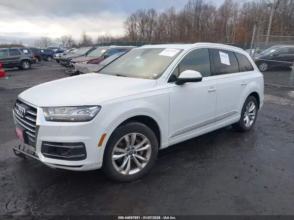 WA1LAAF76HD029506 2017 AUDI Q7 - Image 2