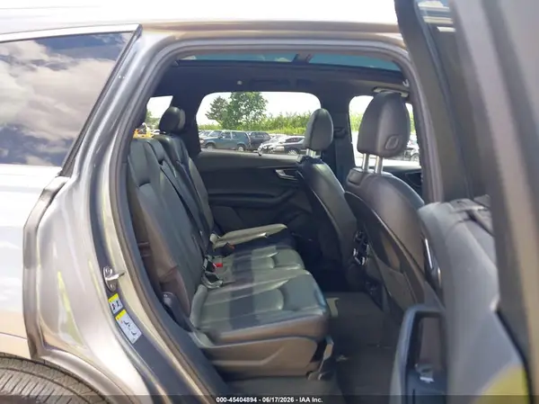 WA1LAAF76HD029795 2017 AUDI Q7 - Image 8