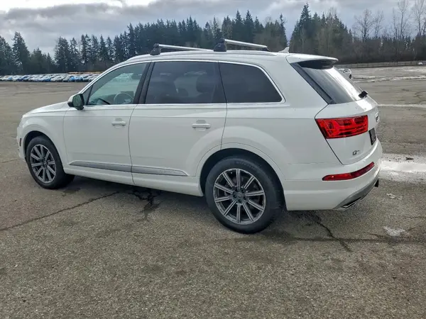 WA1LAAF76HD031479 2017 AUDI Q7 - Image 2