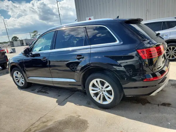 WA1LAAF76HD032907 2017 AUDI Q7 - Image 2