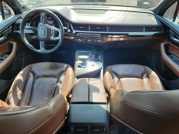 WA1LAAF76HD032907 2017 AUDI Q7 - Image 8