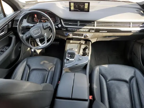 WA1LAAF76HD033118 2017 AUDI Q7 - Image 8