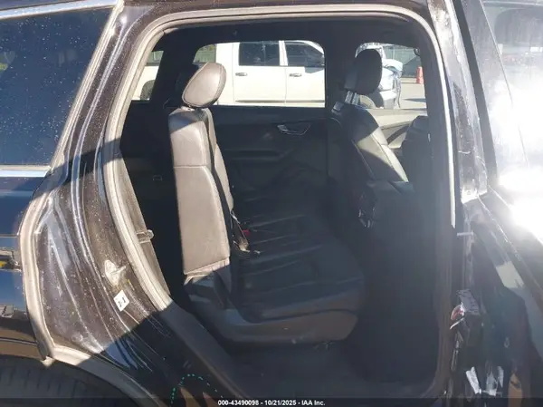 WA1LAAF76HD034186 2017 AUDI Q7 - Image 8
