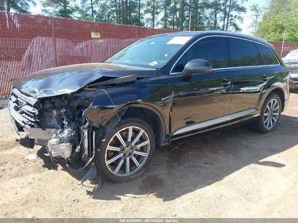 WA1LAAF76HD034379 2017 AUDI Q7 - Image 2