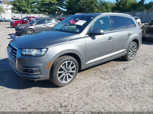 WA1LAAF76HD034415 2017 AUDI Q7 - Image 2