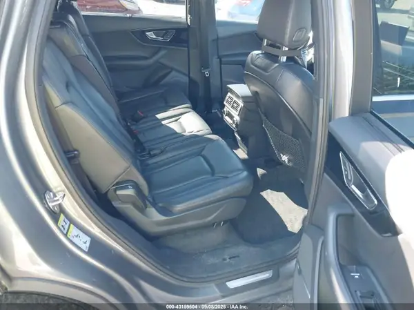 WA1LAAF76HD034415 2017 AUDI Q7 - Image 8