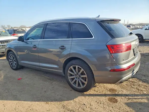 WA1LAAF76HD034432 2017 AUDI Q7 - Image 2