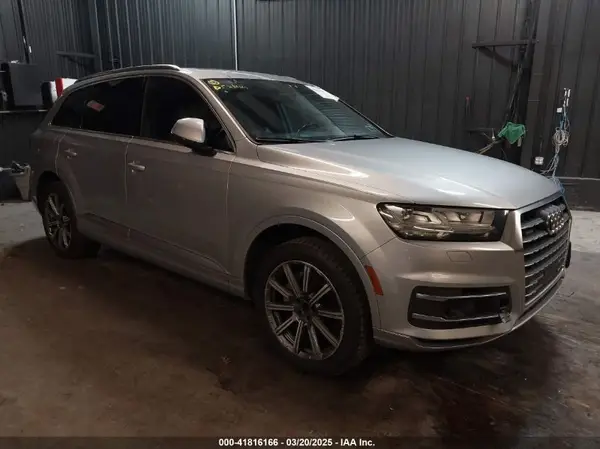 WA1LAAF76HD035953 2017 AUDI Q7 - Image 1