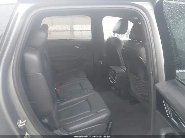 WA1LAAF76HD038240 2017 AUDI Q7 - Image 8