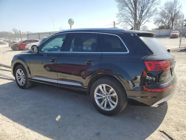 WA1LAAF76HD040179 2017 AUDI Q7 - Image 2